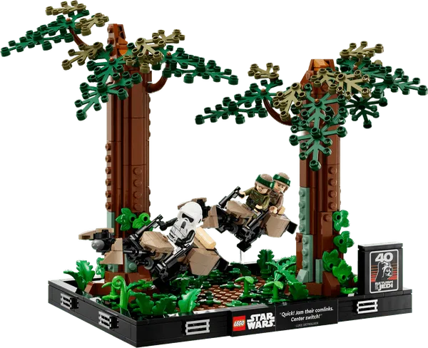 LEGO Endor Speeder Bike Chase Diorama 75353 StarWars