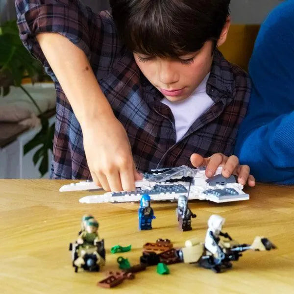 LEGO Endor Speeder Bike Chase Diorama 75353 StarWars