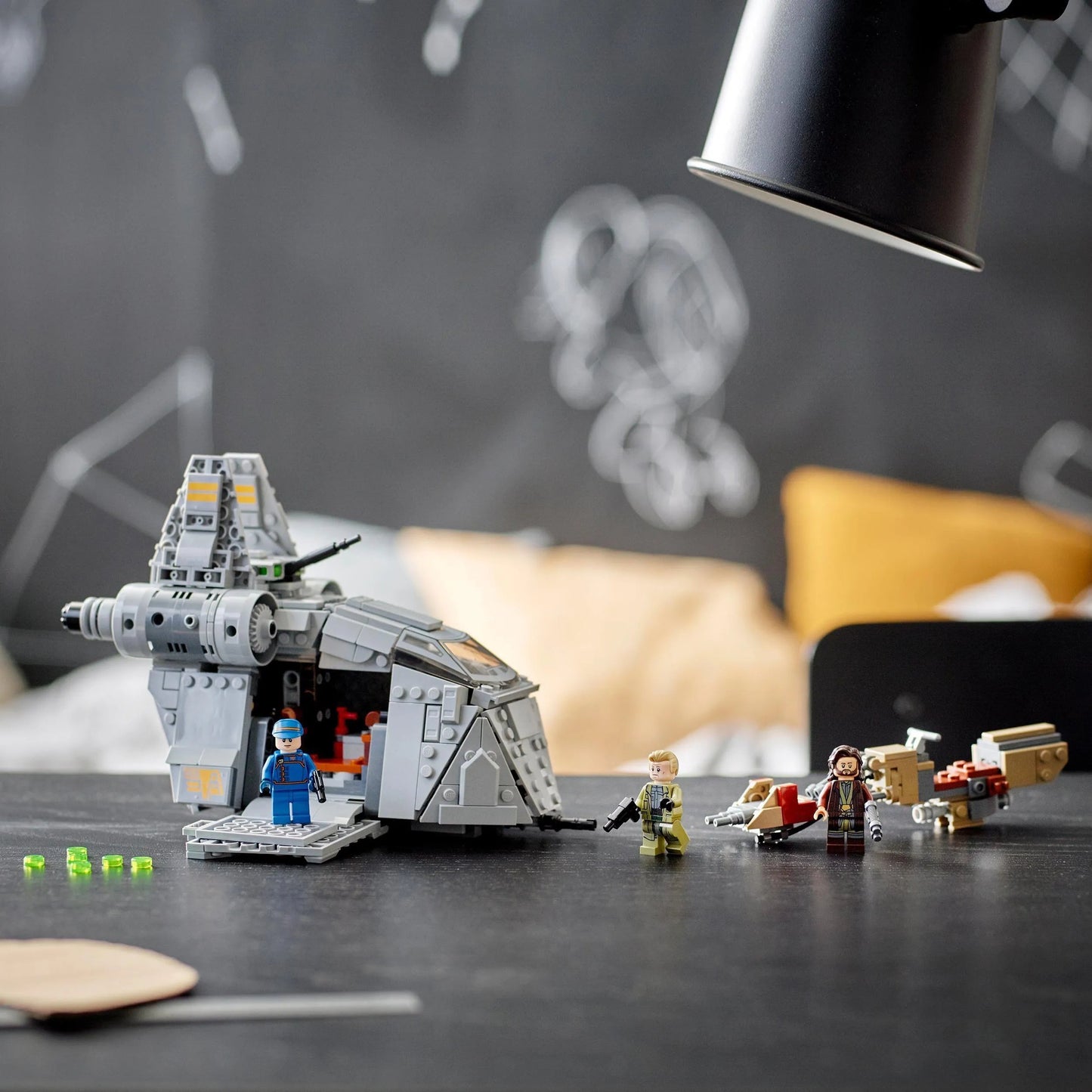LEGO Hinderlaag op Ferrix 75338 StarWars