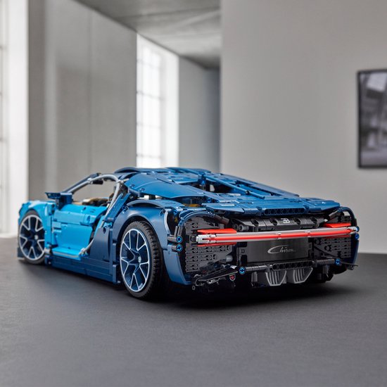 LEGO Technic Bugatti Chiron - 42083