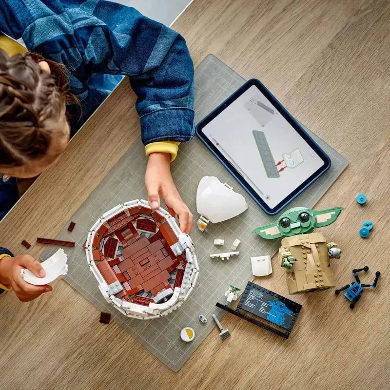 LEGO Grogu met zweefkinderwagen 75403 StarWars