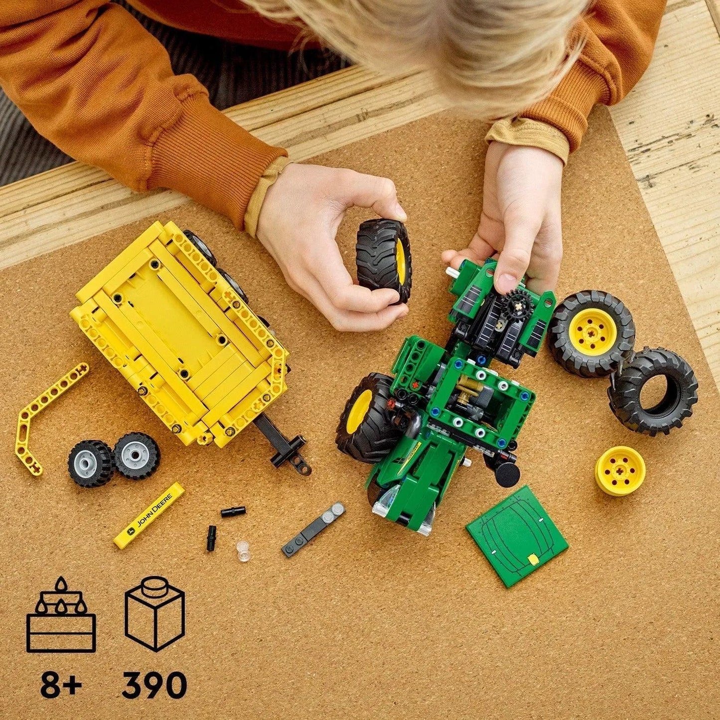 LEGO John Deere traktor 42136 Technic