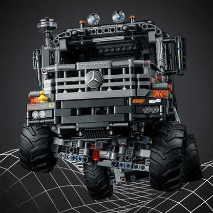 LEGO Mercedes-Benz Zetros Trial Truck 4X4 42129 Technic