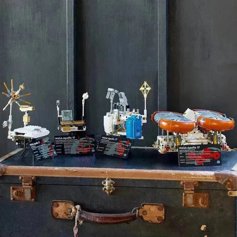 LEGO NASA 1970 Apollo Lunar Roving Vehicle (LRV) 42182 Technic